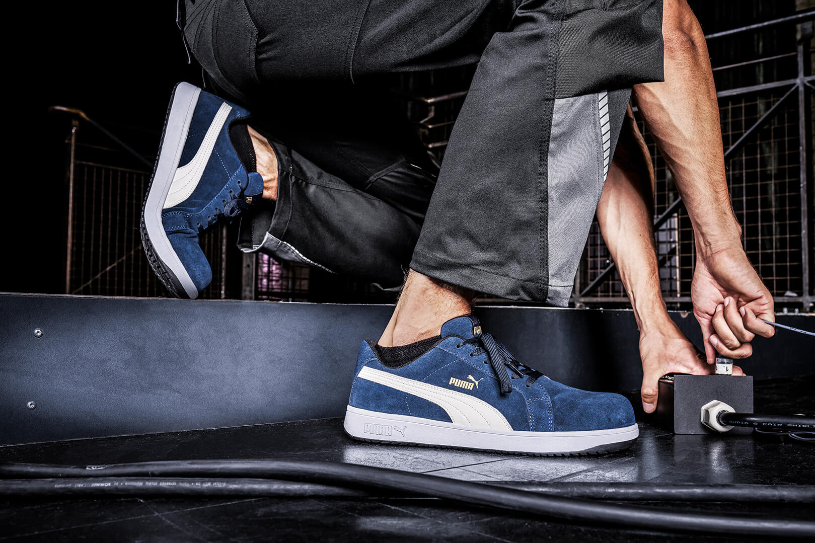 ICONIC NAVY LOW|PUMA SAFETY Sicherheitsschuhe S1PL ESD | ISM Store